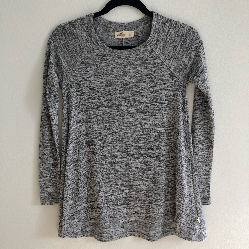Hollister Gray Heather Long Sleeve Swing Top